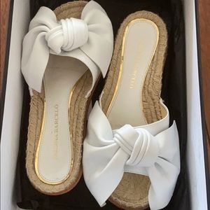 Xena bow-embellished leather sandals in white